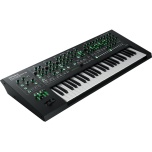 Roland SYSTEM-8  Süntesaator